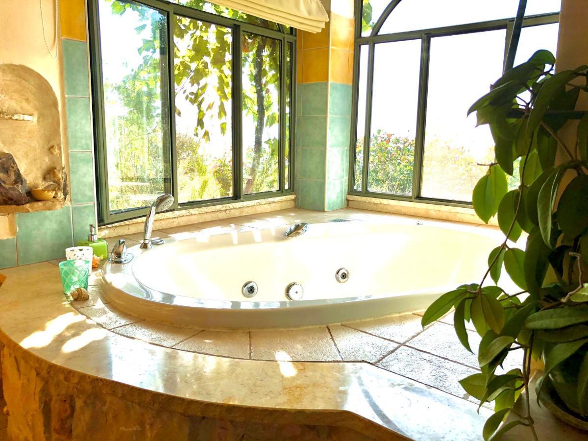 Rose Garden - Gan Vradim Villa Amirim Luaran gambar